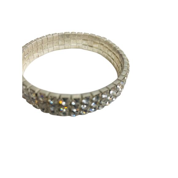 Vintage Rhinestone 3 Row Stretch Bracelet Silvertone Setting - Picture 3 of 5
